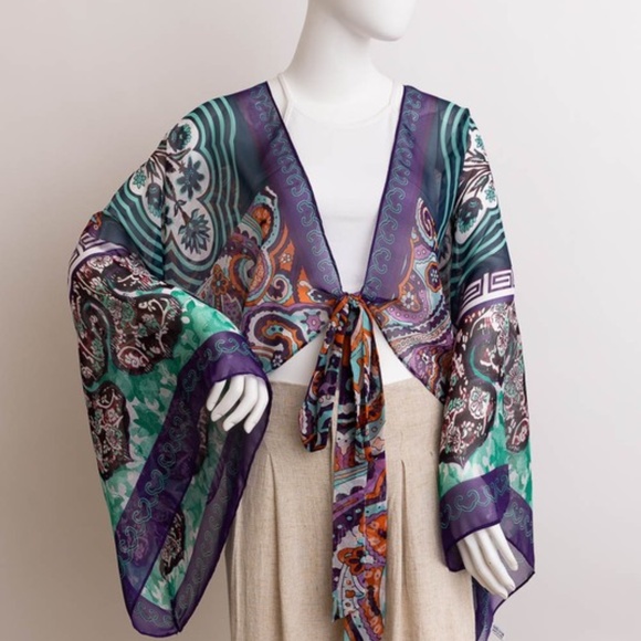 Boho Multicolor Floral Print Front Tie Kimono Wrap Top - Picture 6 of 6
